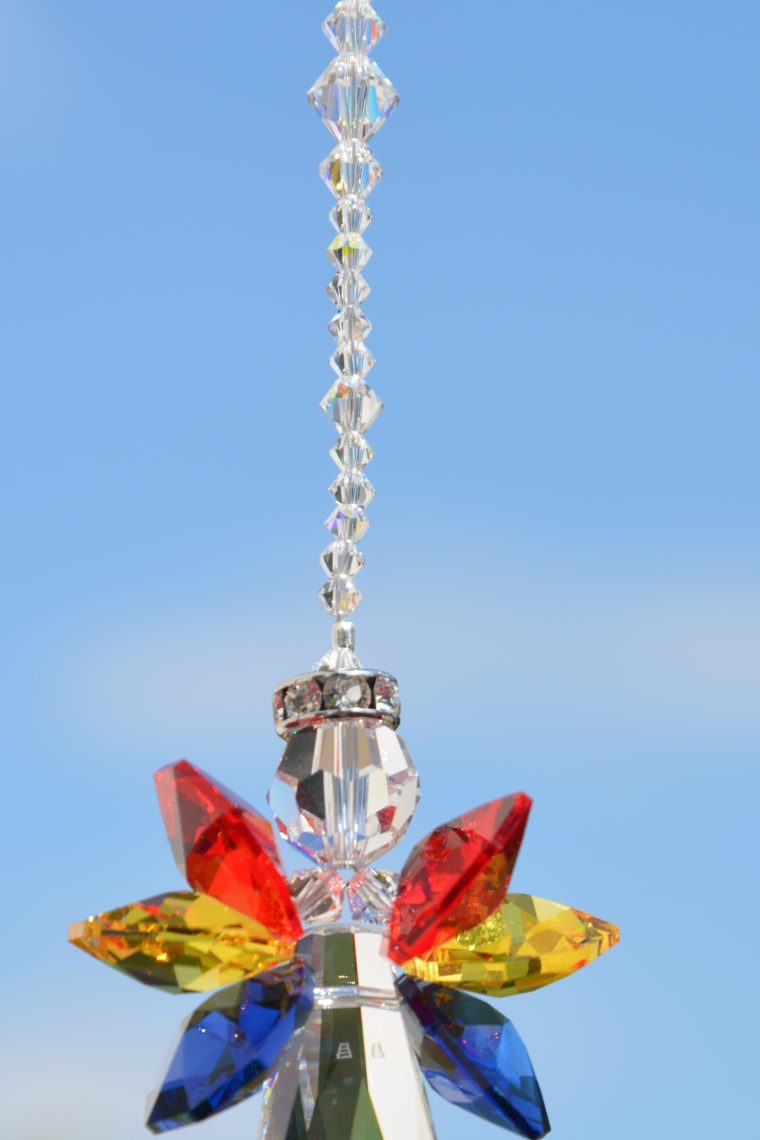 Schutzengel in light siam, light topaz und darksapphire – Bild 3