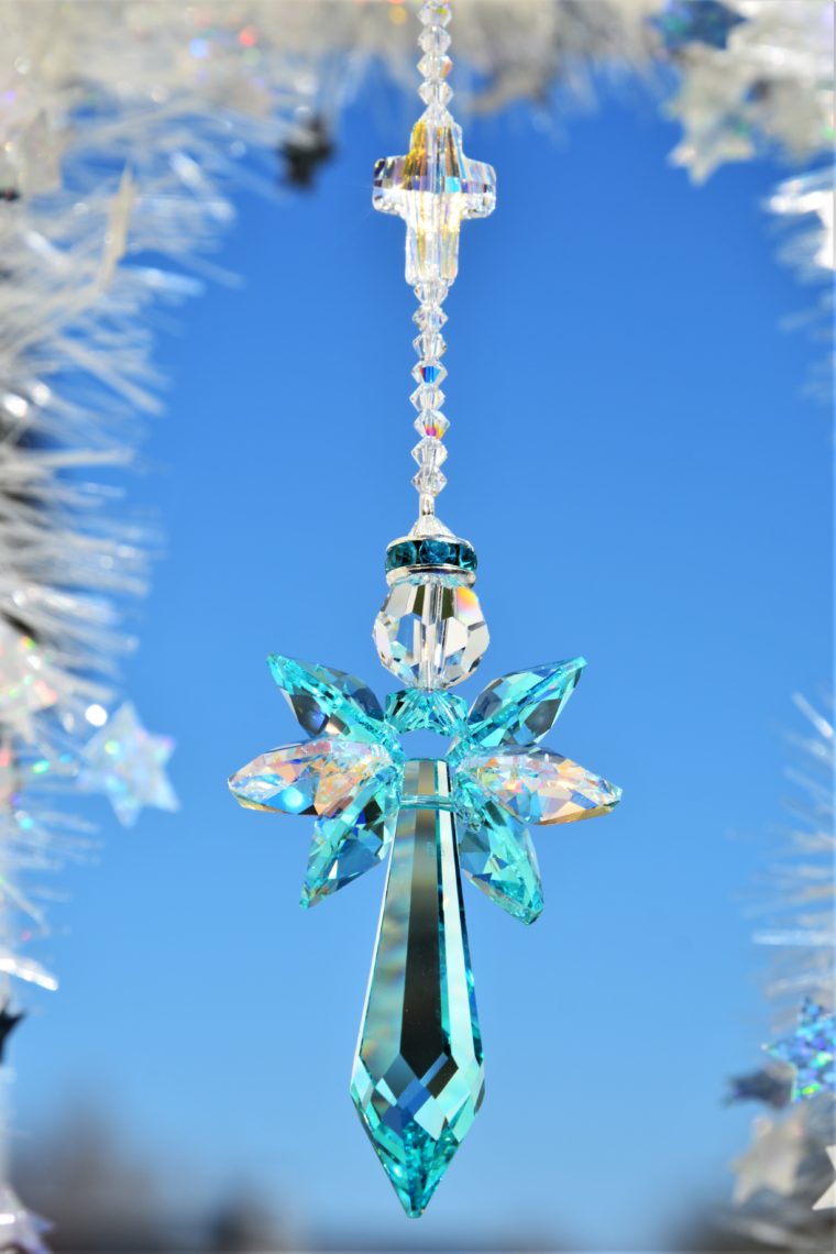 Schutzengel in antique green mit Kristallkreuz in crystal AB