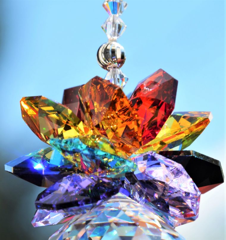 Sonnenfänger 'Little Rainbow' in crystal AB, 30mm Ø, Länge 23 cm, aus funkelnden Kristallen von Swarovski® – Bild 4